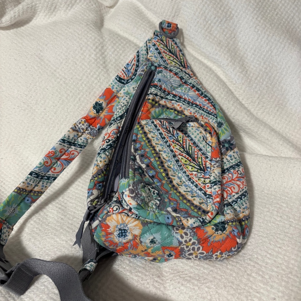 Vera Bradley Slingbag